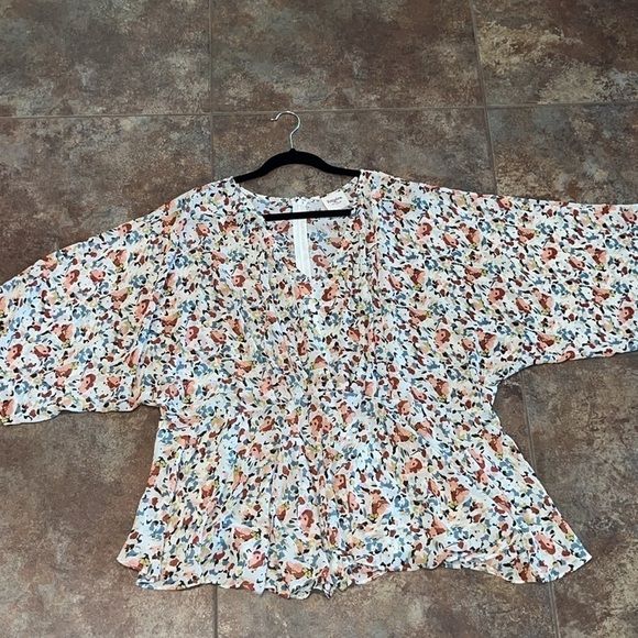 Very flowy boho hippie cottage core floral blouse 3/4 batwing sleeve size 1XL - Picture 11 of 11